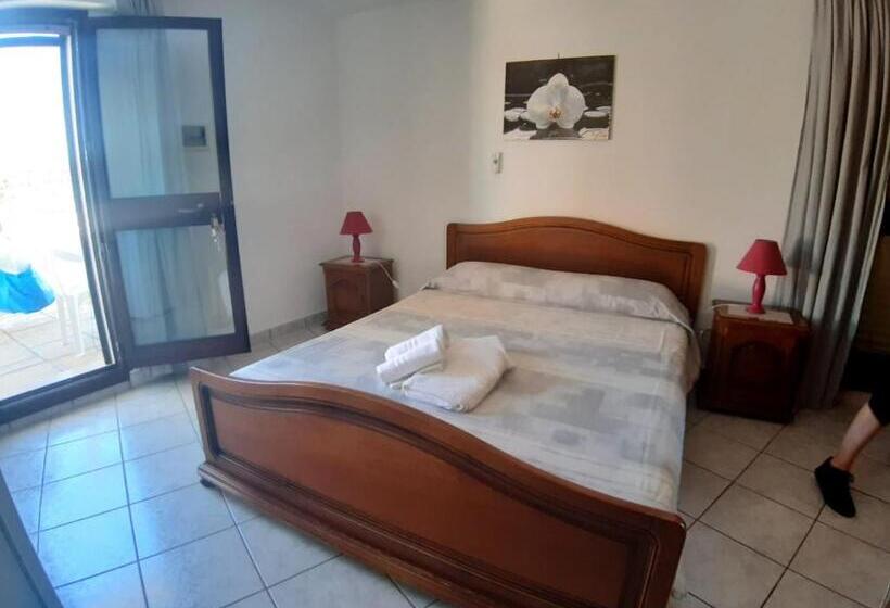 Номер Superior, La Palma Residence Torre San Giovanni