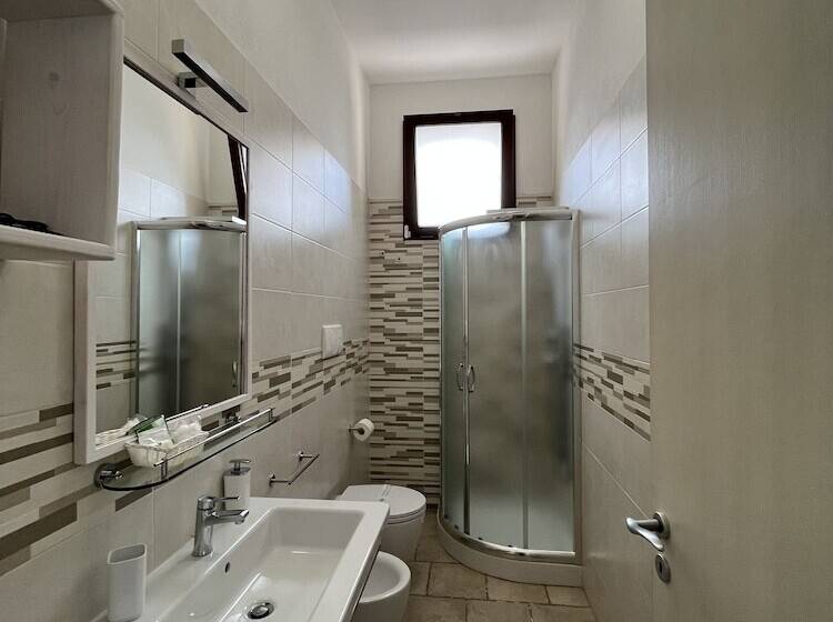 اتاق استاندارد, Mediterranea Residence