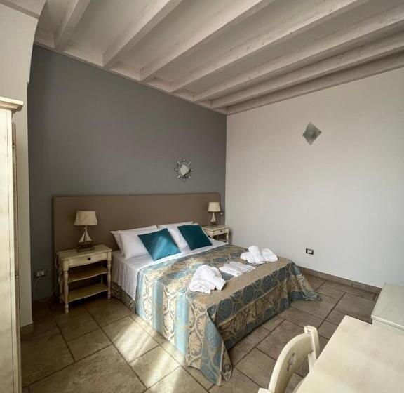 اتاق استاندارد, Mediterranea Residence