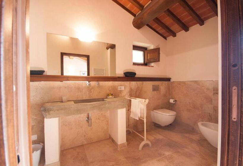 Номер Superior Вид на Бассейн, Agriturismo Borgo Tra Gli Olivi