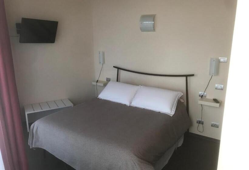 Quarto Estandar, Affittacamere Casamatta