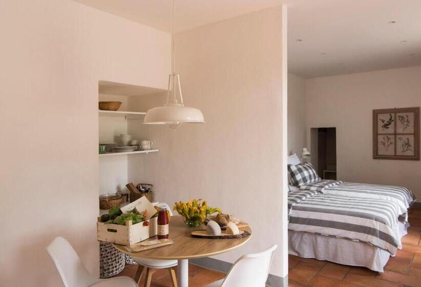 Студия Стандарт, Bioagriturismo Il Cerreto
