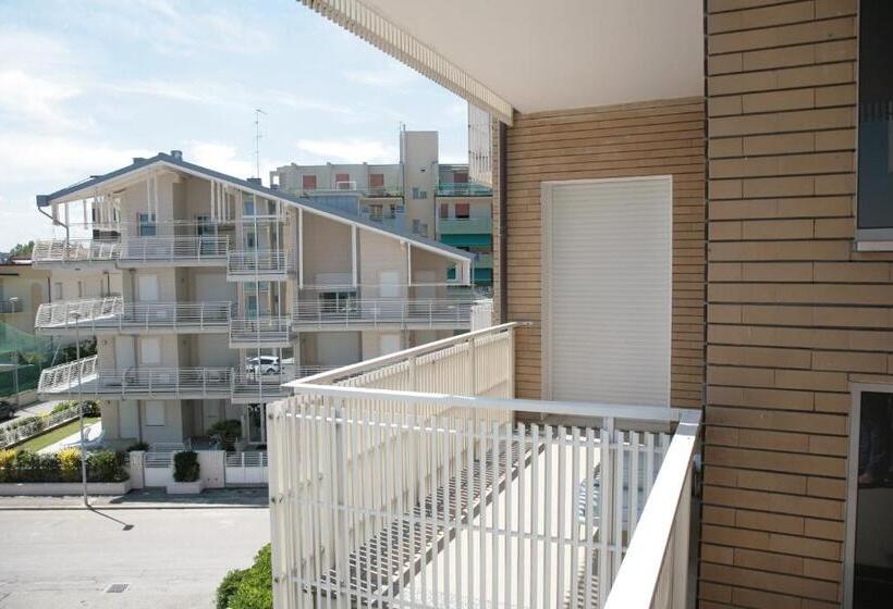 Апартаменты 2 Спальни с Садом, Residence San Paolo