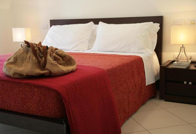 Апартаменты 2 Спальни с Садом, Residence San Paolo
