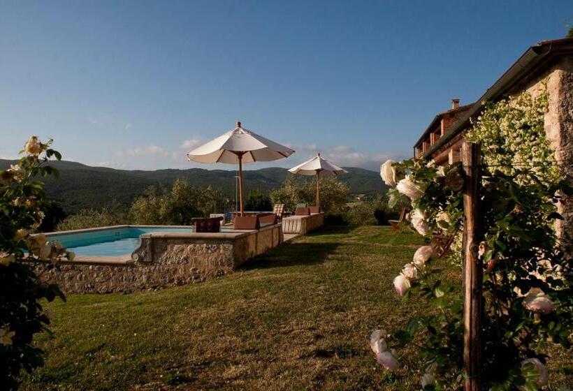 استودیوی استاندارد, Villa Montecastello