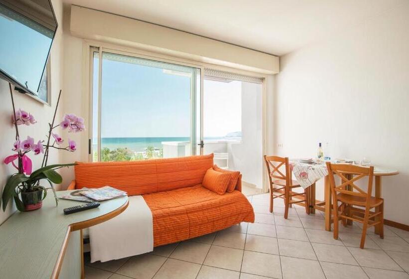 バルコニー付き１ベッドルームアパートメント, Residence Imperial