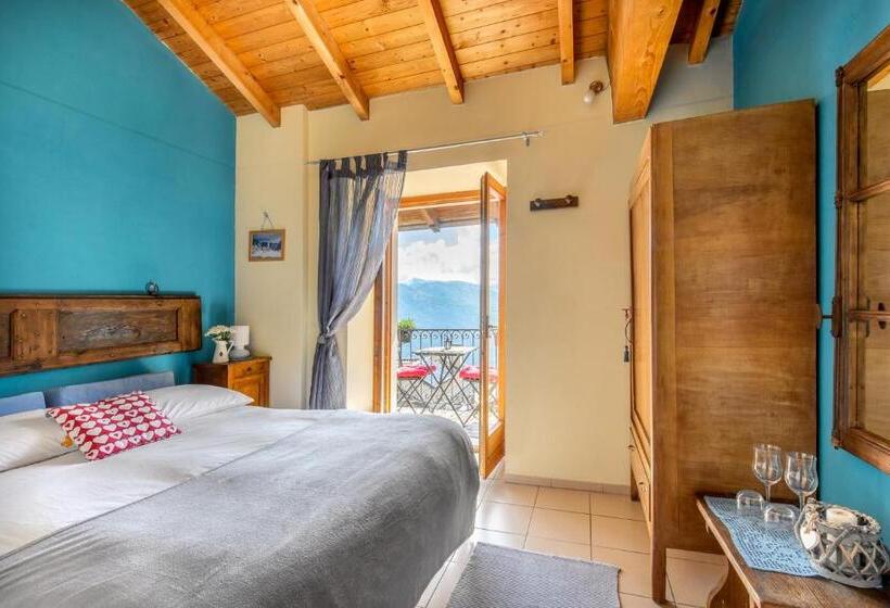اتاق استاندارد با سرویس بهداشتی مشترک, Agriturismo Da Attilio