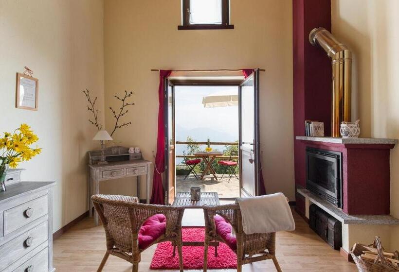 اتاق استاندارد با تراس, Agriturismo Da Attilio