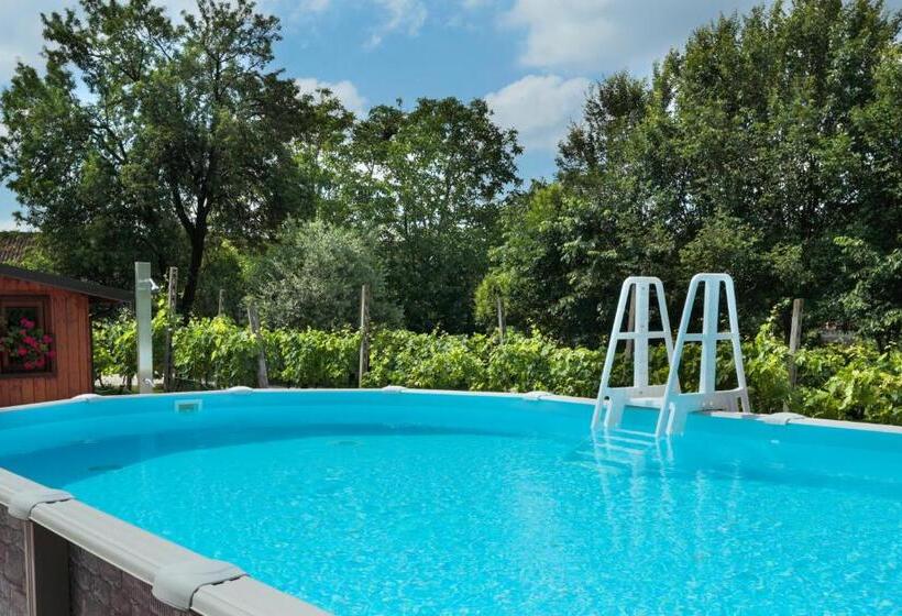 2 Bedroom Apartment Garden View, Agriturismo Gardenali