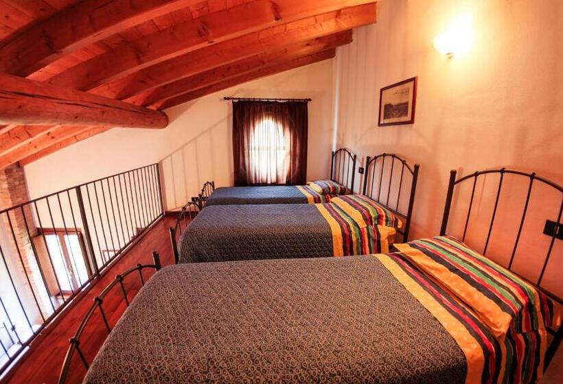 آپارتمان 3 خوابه, Agriturismo Gardenali