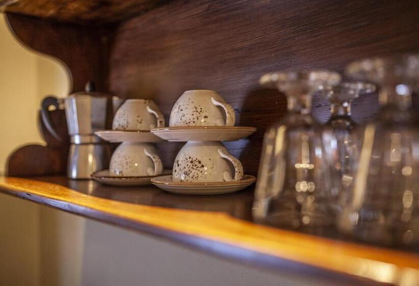 Студия Стандарт, Locanda Agricola Posapiano