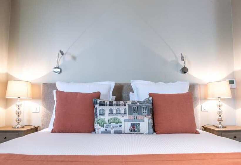 اتاق لوکس, Les Suites Du Champagne De Venoge