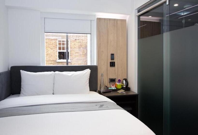 Номер Стандарт, The Z Hotel Tottenham Court Road