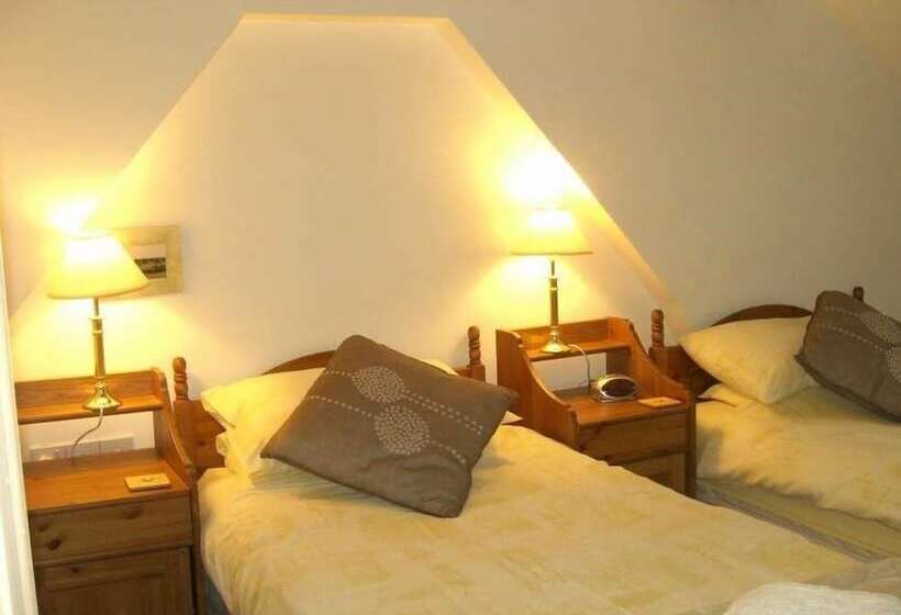 Номер Стандарт, Montacute Country Tearoooms B&b