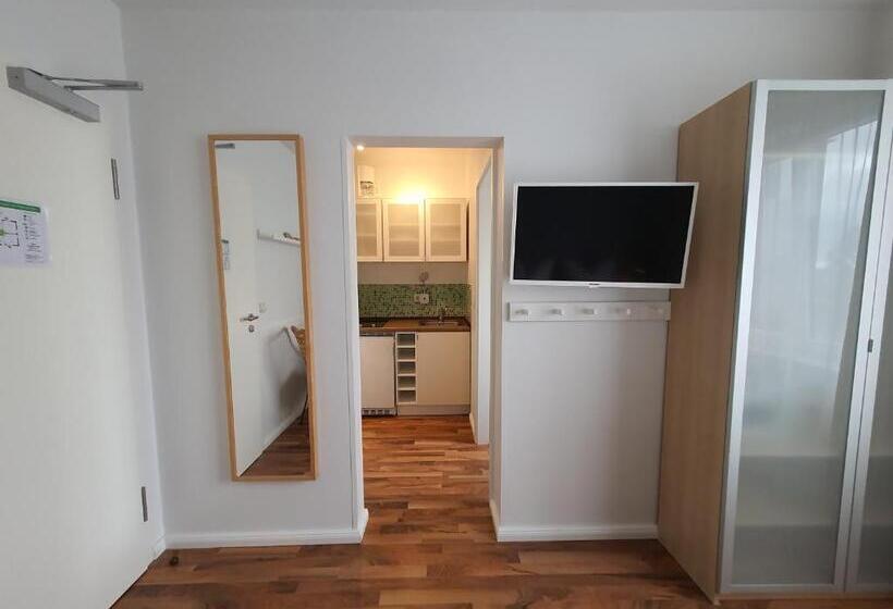 이코노미 룸, Haus Achtern Diek