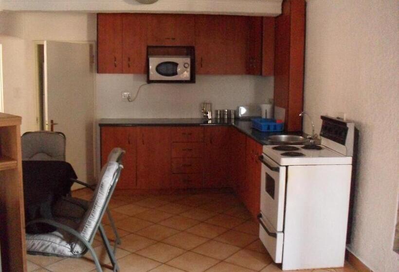 بنگله خانوادگی, Anna Boeremeisie Guesthouse