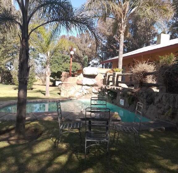 بنگله خانوادگی, Anna Boeremeisie Guesthouse