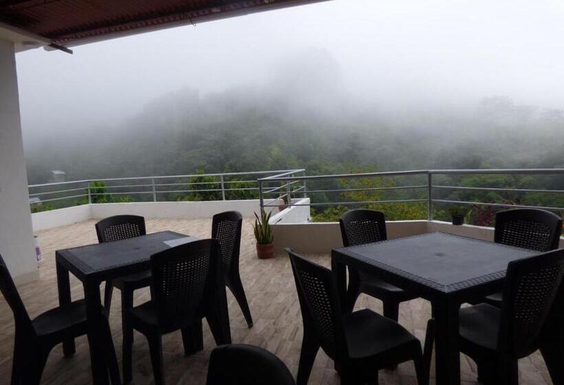 패밀리 룸, Hostal Alto De La Montaña