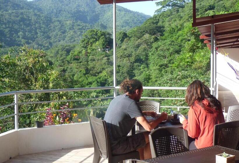 패밀리 룸, Hostal Alto De La Montaña