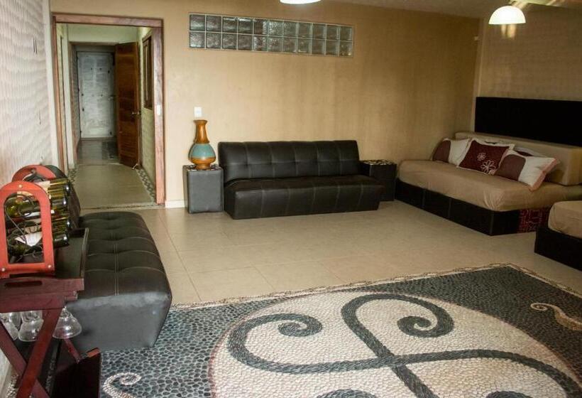 스위트, Villas Punta Blanca