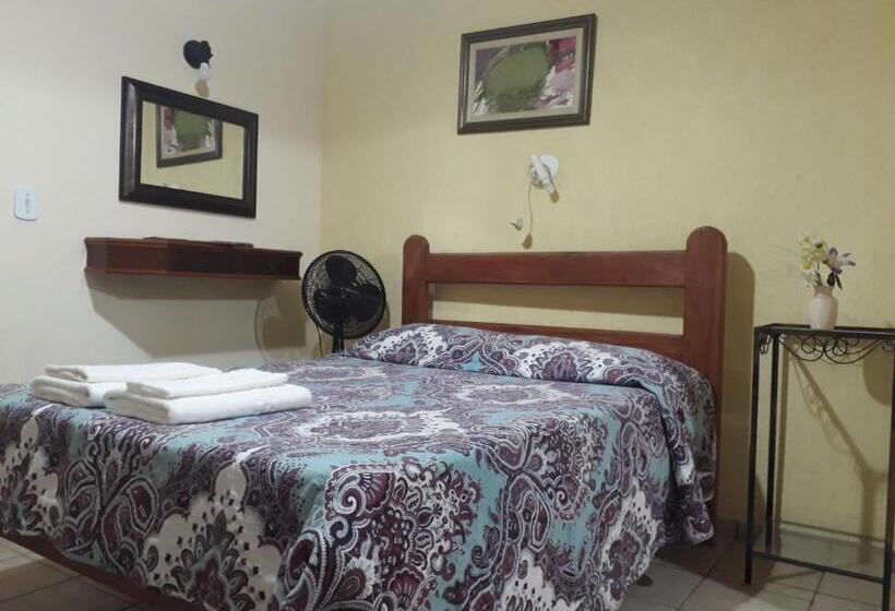 4인용 스탠다드 룸, Pousada Vila Rica