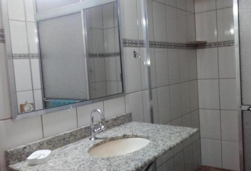 4인용 스탠다드 룸, Pousada Vila Rica