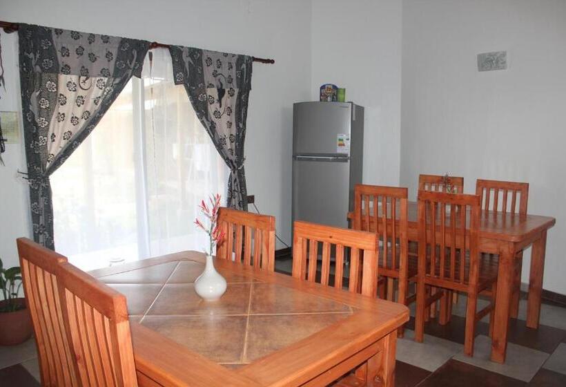 Бунгало Стандарт, Hostal Y Cabañas Aorangi
