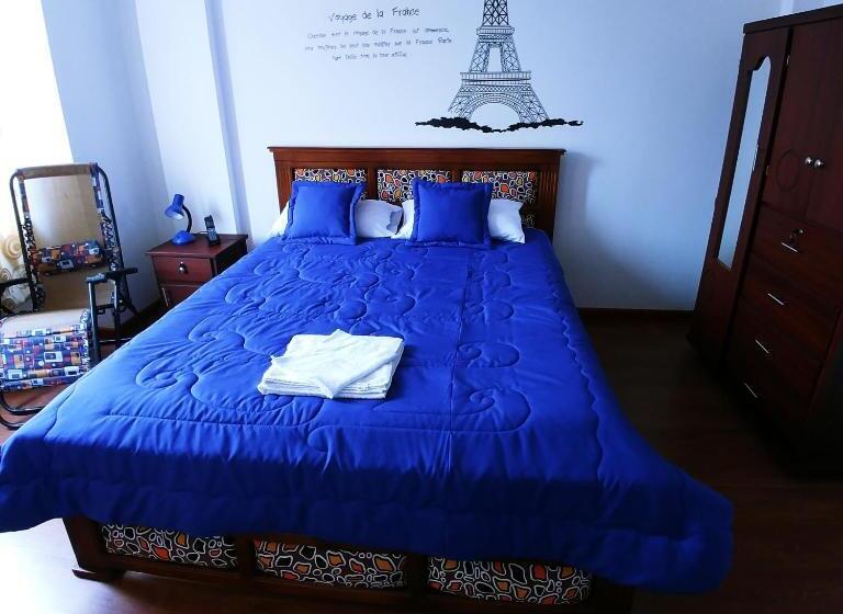 Студия Стандарт, Hostal Arauco