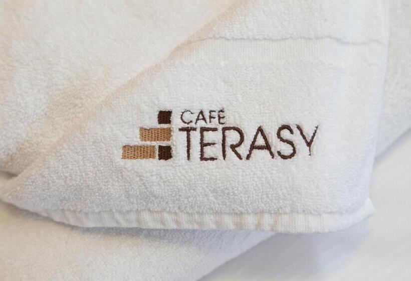 شقة غرفتين, Apartmány Terasy Café