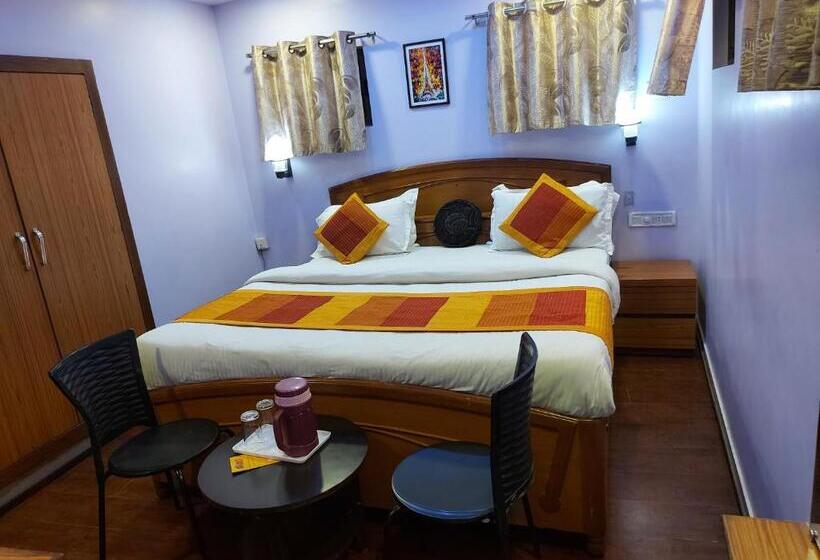 Номер Deluxe, Shaleen Elegance Homestay Nakki Lake 400 Meters