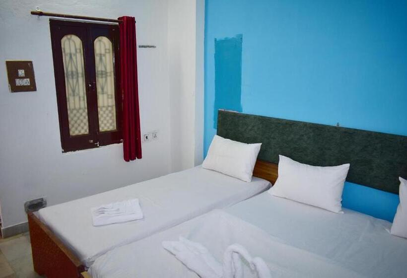 家庭间, Sandhya Guest House Varanasi Near Ganga River