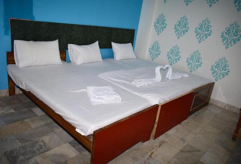 家庭间, Sandhya Guest House Varanasi Near Ganga River