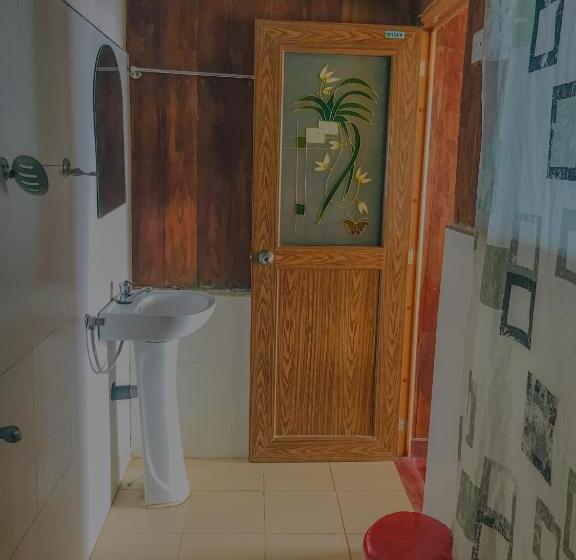 Quarto Economy, Rosenka Haputhale