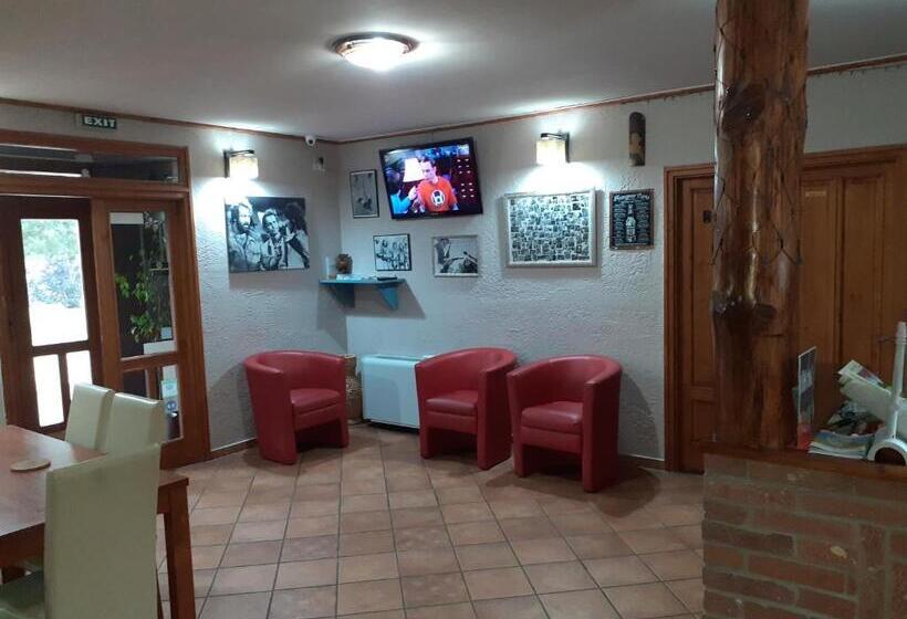 ویلای 1 خوابه با چشم‌انداز باغ, Owlcastle Bagolyvár