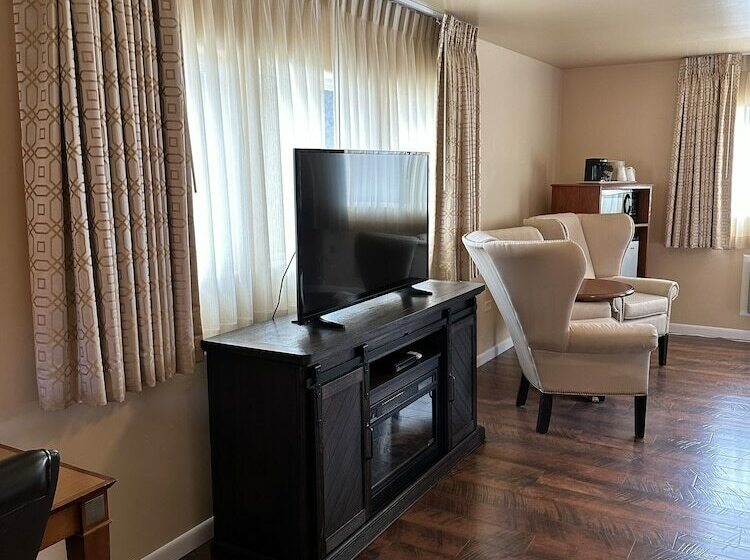 スタンダードルーム, Abram Inn & Suites