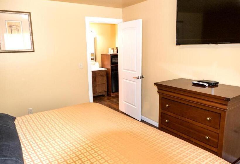 スタンダードトリプルルーム, Abram Inn & Suites