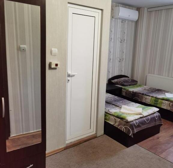Номер Стандарт, House For Guests And Friends