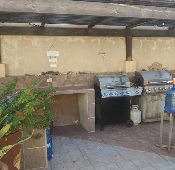 プールビュースイート, Coco Cabañas And Casitas Vacation Rentals