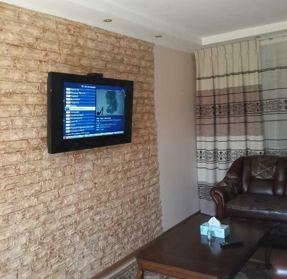 سوییت, Guest House Domashniy Uyut