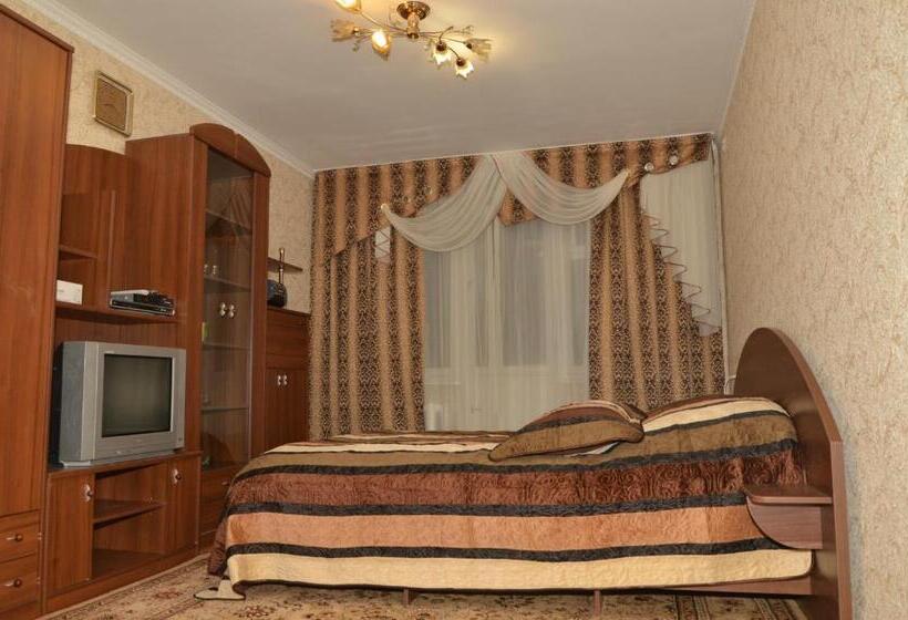 اتاق استاندارد سه نفره, Guest House Domashniy Uyut