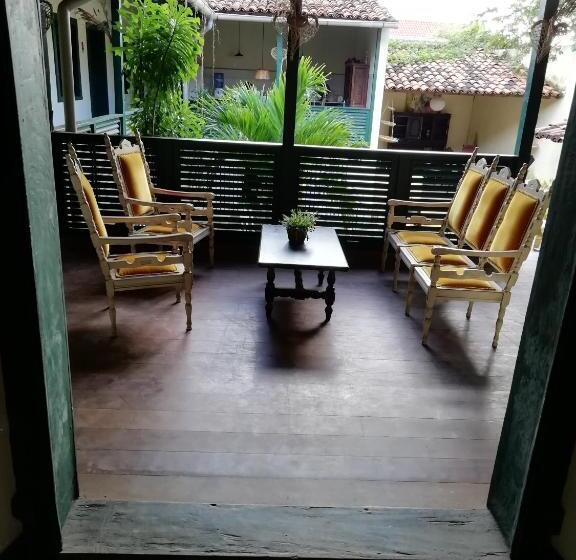 اتاق استاندارد, Casa Frankie