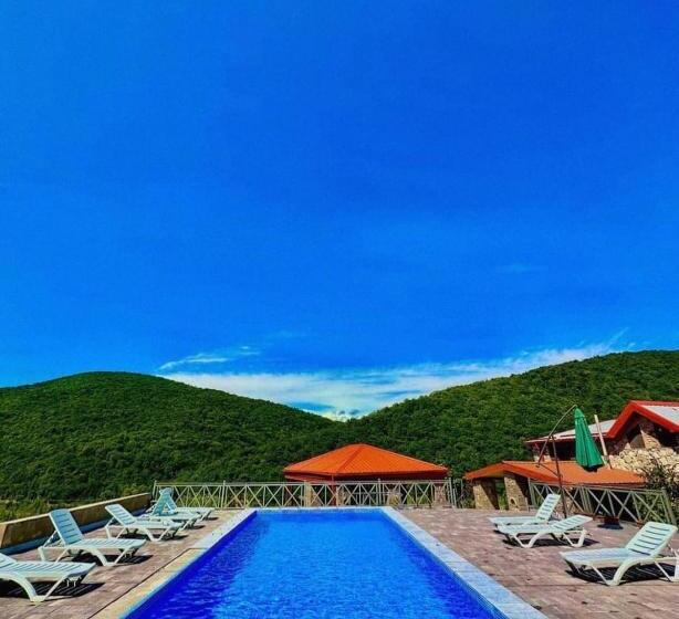 اتاق استاندارد سه نفره, Guest House Ilto