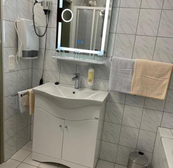 اتاق لوکس خانوادگی, Pension Waldschenke Am Wörthersee