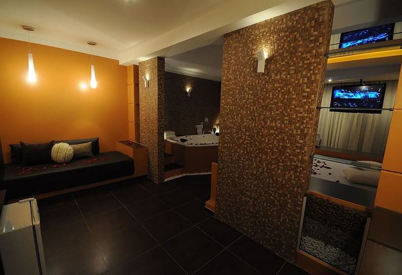 Люкс, Motel Paradiso Passo Fundo   Adults Only