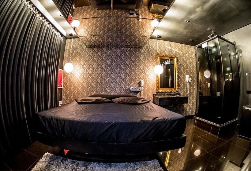 Люкс, Motel Paradiso Passo Fundo   Adults Only