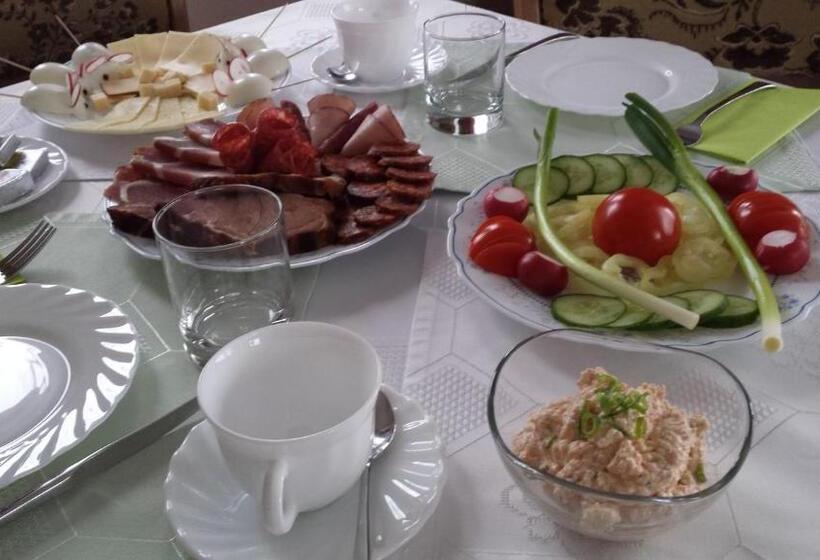 Номер Стандарт, Szabó Vendégház