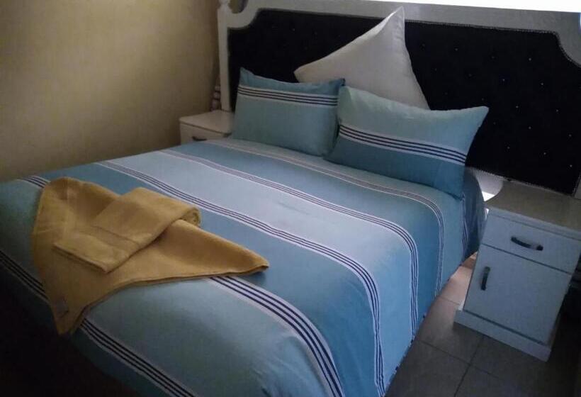 اتاق اکونومی, Crown Inn Guest House