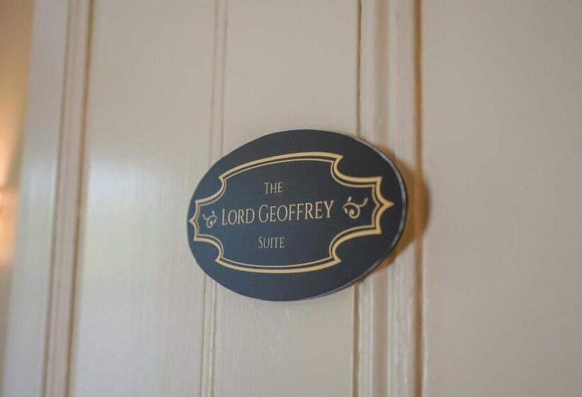 Номер Стандарт, The Woodview Inn