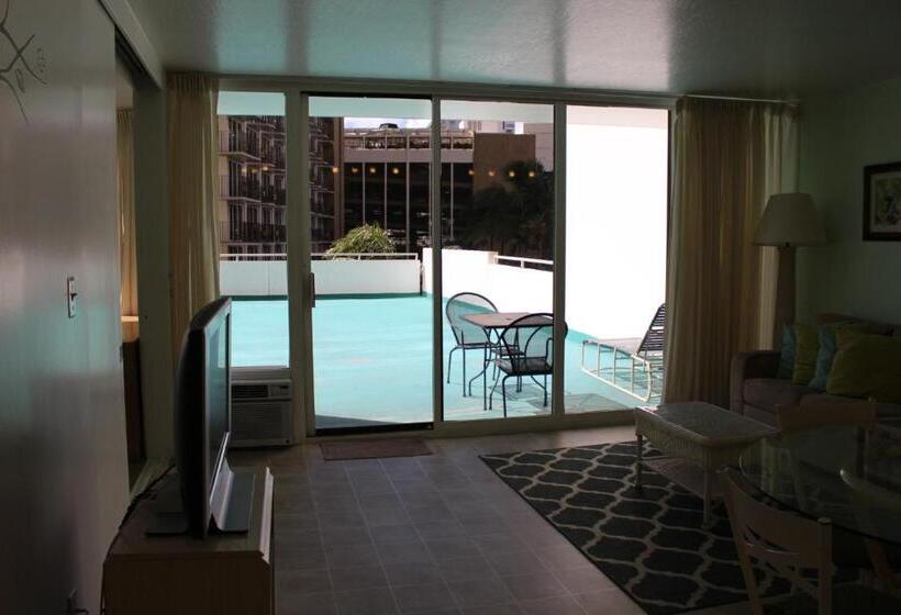 Apartamento 1 Dormitório com Terraço, Ponoaloha