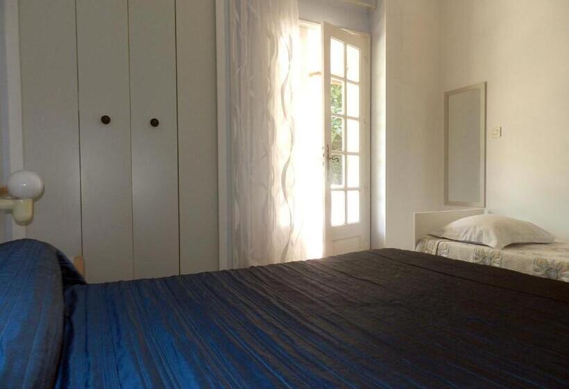정원 전망 3인용 수피리어 룸, Hôtel Sole E Mare